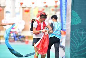 BIB: 100
                            <button type="button" onclick="openModal(21796173)" class="btn btn-primary btn-sm float-right btn-popup" data-toggle="modal" data-target=".modal-high-quality">
                        <i class="fas fa-shopping-cart"></i> Add to Cart
                    </button>
                                            <button type="button" onclick="isThisMe(21796173, true)" class="btn btn-success btn-sm float-right btn-popup btn-isme hidden" data-toggle="tooltip" data-placement="bottom" title="นี่คือรูปของคุณใช่ไหม คลิกที่นี่เพื่อเอาเข้าอัลบั้ม">
                        <i class="fas fa-plus"></i> Add to album
                    </button>
                    <button type="button" onclick="isThisMe(21796173, false)" class="btn btn-warning btn-sm float-right btn-popup btn-isnotme hidden">
                        <i class="fas fa-ban"></i> Remove from album
                    </button>